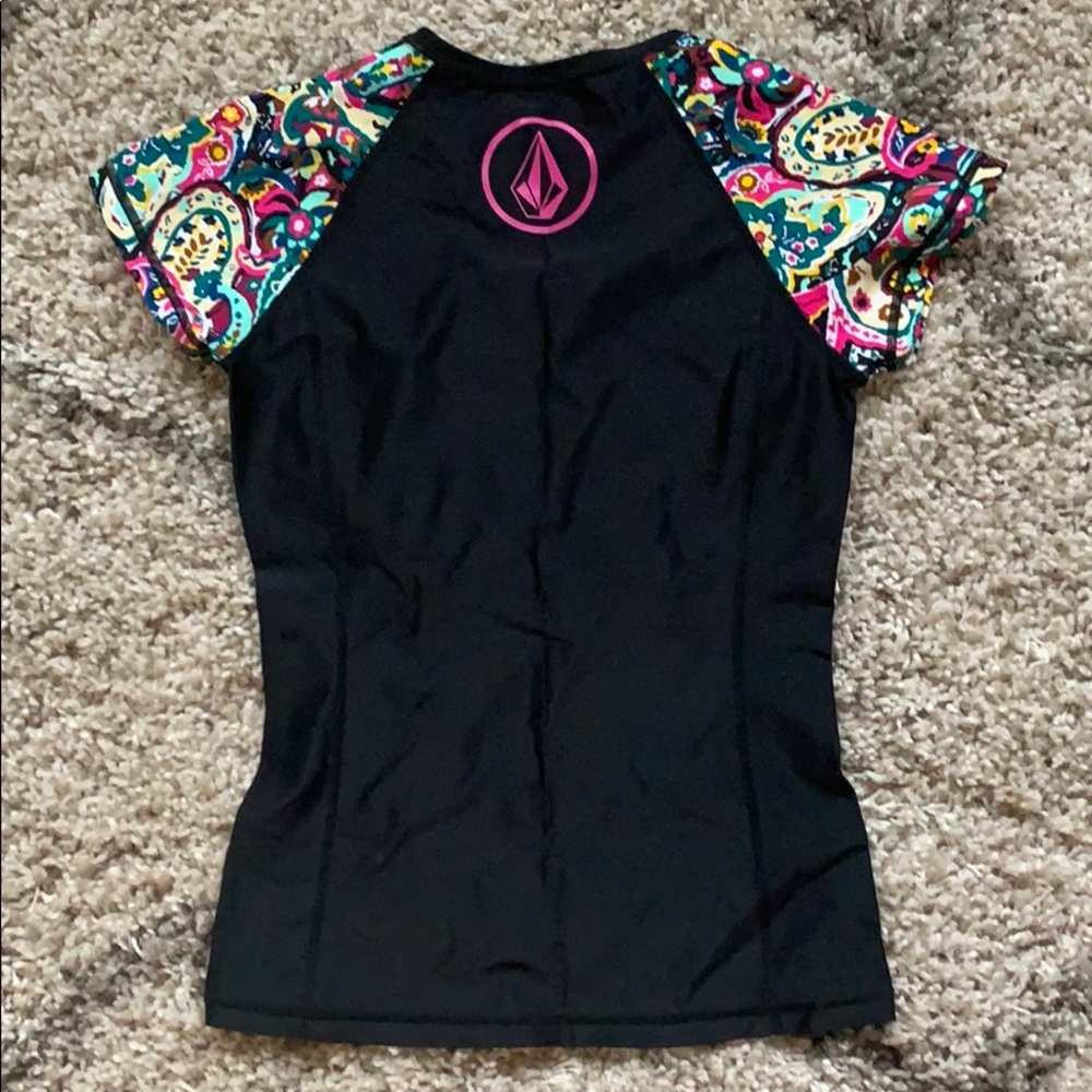 Volcom Black Rash Guard - image 2